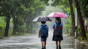 School Holiday: ರಾಜ್ಯದ ಈ ಜಿಲ್ಲೆಯ ಎಲ್ಲಾ ಅಂಗನವಾಡಿ, ಶಾಲಾ-ಕಾಲೇಜುಗಳಿಗೆ ಶುಕ್ರವಾರ ರಜೆ ಘೋಷಣೆ       