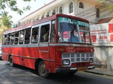 പീഡനം തടയാന്‍ സ്വകാര്യബസ്സുകളില്‍ സിസിടിവി