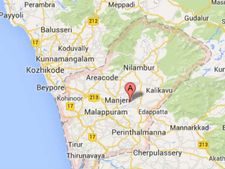 വിദ്യാര്‍ത്ഥികള്‍ക്ക് അധ്യാപകന്റെ മര്‍ദ്ദനം