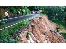 താമരശ്ശരി ചുരത്തില്‍ വാഹനഗതാഗതം ഞായറാഴ്ച  പുനരാരംഭിക്കും; ചരക്ക് വാഹനങ്ങള്‍ക്ക് നിയന്ത്രണം തുടരും