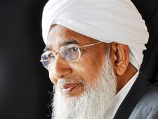 കാന്തപുരം സുരക്ഷാ ഉദ്യോഗസ്ഥ വിവാദം: രണ്ട് പോലീസ് ഉദ്യോഗസ്ഥര്‍ ഒപ്പമില്ലെന്ന് കാന്തപുരം