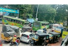  നാഷണൽ ഹൈവേ അതോറിറ്റി കനിഞ്ഞില്ല: മൂരാട് പുതിയ പാലം നിർമ്മാണത്തിന് അനുമതി ലഭിച്ചില്ല