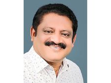 വിപ്പ് ലംഘിച്ചു; മുസ്ലീം ലീഗിന്റെ വോട്ട് കോൺഗ്രസ് എമ്മിന്, മലപ്പുറത്ത് കോൺഗ്രസ് ലീഗ് ചേരിപ്പോര്...?
