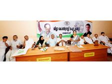വയനാടിന്റെ അടിസ്ഥാന പ്രശ്‌നങ്ങളില്‍ ശ്രദ്ധ ചെലുത്തണം: യുഡിഎഫ്, ആദിവാസി വിഷയത്തിലും പ്രത്യേക ഊന്നല്‍ 