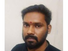  മാഹി കൊലപാതകം: പ്രധാനപ്രതി പിറവത്തു നിന്നും പിടിയിൽ, അറസ്റ്റ് മൊബൈൽ ടവർ ലൊക്കേറ്റ് ചെയ്ത്!! 