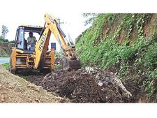 കല്‍പ്പറ്റ: റിസോര്‍ട്ടുകളുടെയും ഭക്ഷണശാലകളുടെയും മാലിന്യം സ്വന്തം ചിലവില്‍ കുഴിച്ചുമൂടി നഗരസഭ
