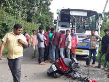 സ്വകാര്യബസും സ്‌കൂട്ടറും കൂട്ടിയിടിച്ച് പ്ലസ് ടു വിദ്യാര്‍ത്ഥി മരിച്ചു: സംഭവം പുല്‍പ്പള്ളിയില്‍