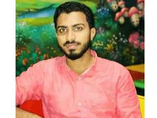 മമ്പുറത്ത് വെച്ച് ബൈക്ക് പോസ്റ്റിലിടിച്ച് യുവാവ് മരിച്ചു: അപകടത്തില്‍ രണ്ട് പേര്‍ക്ക് ഗുരുതര പരിക്ക്