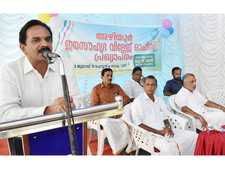 അഴിയൂർ വില്ലേജ് ഓഫീസ് ഇനി ജനസൗഹൃദം; വെള്ളം, ടെലിവിഷന്‍, പത്രങ്ങള്‍, ഓട്ടോമെറ്റിക്ക് ടോക്കണ്‍...