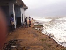 കടല്‍ക്ഷോഭം: തീരദേശം ഭീതിയില്‍