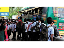 വിദ്യാർത്ഥികളുടെ ബസ് കൺസഷൻ:  കാർഡ് റെഡി, യാത്രാ പ്രശ്നത്തിന് പരിഹാരം കാണും,നോഡൽ സുരക്ഷ ഉദ്യോയഗസ്ഥരും