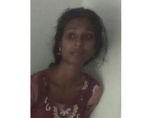  അവിഹിതബന്ധം ആരോപിച്ച്‌ യുവാവിനെ നാട്ടുകാര്‍ പിടികൂടി: തൃശൂരില്‍ വീട്ടമ്മ കിണറ്റില്‍ ചാടി മരിച്ചു