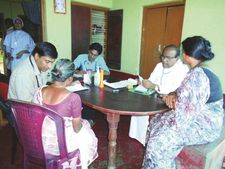 അങ്കണം അവാര്‍‍ഡ് തുക ജീവകാരുണ്യ പ്രവര്‍ത്തനങ്ങള്‍ക്ക്: കൈത്താങ്ങായി ലീലാവതി ടീച്ചര്‍!