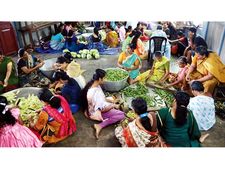 ദുക്‌റാന തിരുനാളിന് ഒരുങ്ങി  പാലയൂര്‍ തീര്‍ഥകേന്ദ്രം... ഊട്ടിനുള്ള തയാറെടുപ്പുകള്‍ ആരംഭിച്ചു