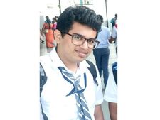 സ്വകാര്യ ബസിനടിയില്‍പ്പെട്ട് സ്‌കൂട്ടര്‍ യാത്രികനായ വിദ്യാര്‍ത്ഥി മരിച്ചു: അപകടം കൊച്ചിയില്‍!