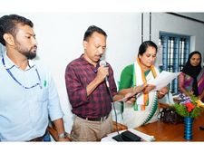 കോണ്‍ഗ്രസിലെ ഗ്രൂപ്പ് സമവായം: ഉഷാ തമ്പി കല്‍പ്പറ്റ ബ്ലോക്ക് പഞ്ചായത്ത് പ്രസിഡന്റായി അധികാരമേറ്റു