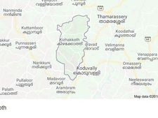 കിഴക്കോത്ത് വില്ലേജ് ഓഫീസില്‍ ക്യൂ ഇല്ല,  'കൂള്‍' മാത്രം; ജനകീയ പിന്തുണയോടെ രൂപപ്പെടുത്തിയത് മികച്ച ഓഫിസ്