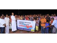 കുമ്പസാരത്തെ അധിഷേപിച്ചതിനെതിരെ പ്രതിഷേധക്കൂട്ടായ്മ: പ്രസിഡന്റിനും പ്രധാനമന്ത്രിക്കും ക്രൈസ്തവസമൂഹത്തിന്റെ നിവേദനം നല്‍കി