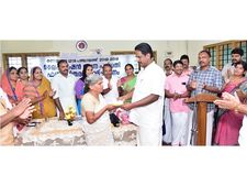 ലൈഫ് മിഷന്‍ പദ്ധതി: കണിയാമ്പറ്റ ഗ്രാമപഞ്ചായത്ത് 1.17 കോടി രൂപ വിതരണം ചെയ്തു