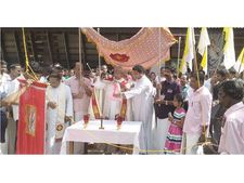 ഇപ്പോഴത്തെ പ്രതിസന്ധികള്‍ ക്രിസ്തു സഹിച്ച പീഡനങ്ങള്‍ വച്ചു നോക്കുമ്പോള്‍ നിസാരം: മാര്‍ ആന്‍ഡ്രൂസ് 
