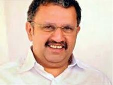 മതവിഷയങ്ങളില്‍ സര്‍ക്കാരും കോടതിയും ഇടപെടേണ്ട, ശബരിമലയില്‍ സ്ത്രീകള്‍ വേണ്ട: കെ മുരളീധരന്‍