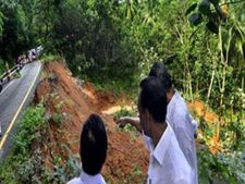 താമരശ്ശേരി ചുരത്തില്‍ വാഹനങ്ങള്‍ക്ക്  ഗതാഗത നിയന്ത്രണ ഏര്‍പ്പെടുത്തുമെന്ന് ജില്ലാ കലക്ടര്‍ യു വി ജോസ്