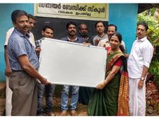 കേരള സർക്കാറിന്റെ എനർജി മാനേജ്മെന്റ് സെന്റർ ആരംഭിച്ച സ്മാർട്ട് എനർജി പ്രോഗ്രാമിന്റെ കാർബൺ ന്യൂട്രാലിറ്റിയിൽ അധ്യാപകപരിശീലനം