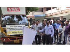  വേണ്ടിവന്നത് ഒരു  പത്രക്കുറിപ്പ്: കോഴിക്കോട്ടുകാര്‍ സഹായം നിര്‍ത്തിയില്ല, ദുരിതബാധിതര്‍ക് പദ്ധതി