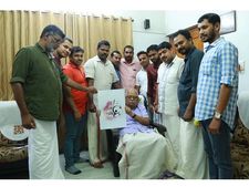 തീവ്രവാദത്തെ ചെറുക്കാന്‍ യുവതലമുറ മുന്നോട്ടുവരണമെന്ന് മുന്‍മന്ത്രിയും മുതിര്‍ന്ന സിപിഎം നേതാവുമായ ടി ശിവദാസമേനോന്‍