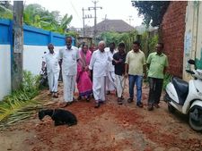 ജുമുഅത്ത് പള്ളിയുടെ ഓടുകള്‍ പാറി ശക്തമായ ചുഴലിക്കാറ്റും മഴയും, വടകര മേഖലയില്‍ കനത്ത നാശം