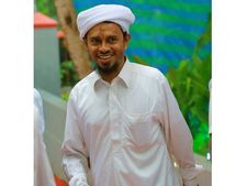 കോഴിക്കോട് മദ്രസാധ്യാപകനെ ഇടിച്ചിട്ട വാഹനമേത്: തിരിച്ചറിയാന്‍ കഴിയാതെ പൊലീസ്