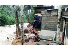 പലതുള്ളി പെരുവെള്ളം: മഴക്കെടുതിയില്‍ കേടുപറ്റിയ വീടുകള്‍ക്ക് സിവില്‍ എന്‍ജിനിയര്‍മാരുടെ സേവനം