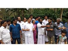 ബാണാസുര ഡാം: വീടുകള്‍ പൂര്‍ണമായി തകരാന്‍ കാരണം സര്‍ക്കാരിന്റെ അനാസ്ഥയെന്ന് കെ മുരളീധരന്‍