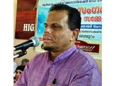 കരുവാരക്കുണ്ട് പഞ്ചായത്ത് ഭരണത്തിനെതിരെ  കോണ്‍ഗ്രസ്  നേതാവ്:  കോണ്‍ഗ്രസ് പിന്തുണയില്‍ സിപിഎം ഭരണം! 