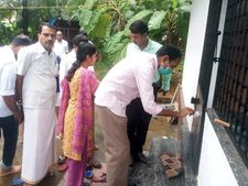 കാസർകോട് 105 പവന്റെ കവർച്ച:  വിരലടയാള വിദഗ്ധർ സ്ഥലത്തെത്തി, 3 യുവാക്കൾ സംശയത്തിന്റെ നിഴലിൽ!
