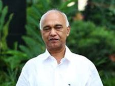 കെടി ജലീലിന്റെ പദവി ഇടതു മുന്നണി ഉയര്‍ത്തി: എളമരം കരീം എംപി