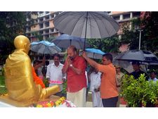 മഹാദുരന്തത്തെ ഒറ്റക്കെട്ടായി നേരിടണം: മന്ത്രി വിഎസ് സുനില്‍ കുമാര്‍
