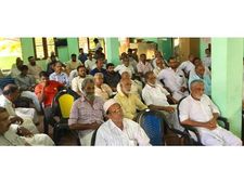 പ്രവാസികള്‍ നാടിനെ  സംരക്ഷിക്കാന്‍ നാടുപേക്ഷിച്ചവര്‍: പി എം സാദിഖലി, പ്രശ്നങ്ങള്‍ കാണാതെ പോകരുത്!!
