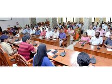 വയനാട്ടില്‍ കൂടുതല്‍ ക്യാംപുകളില്‍ നിന്നും ആളുകളൊഴിയുന്നു; അവസാനഘട്ട ശുചീകരണം ആഗസ്റ്റ് 30ന്