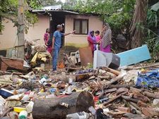 മഴക്കെടുതി: പാലക്കാട് ജില്ലയിലെ ദുരിത ബാധിതരെ സഹായിക്കാൻ കളക്ടറുടെ അഭ്യർത്ഥന, അത്യാവശ്യ വസ്തുക്കള്‍ 