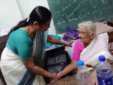 പ്രളയക്കെടുതി: ചെങ്ങന്നൂര്‍ ജില്ലാ ആശുപത്രിയില്‍ എമര്‍ജന്‍സി കണ്‍ട്രോള്‍ റൂം