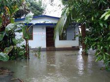  മഴക്കലി; തൃശ്ശൂരിൽ 19 മരണം, ചാലക്കുടി മേഖലയില്‍ 5 ഹെലികോപ്റ്ററും 16 ബോട്ടുകളും രക്ഷാപ്രവർത്തനത്തിന്
