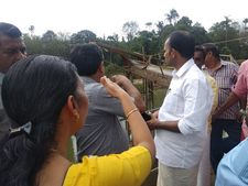 കാലവര്‍ഷത്തിലെ മലവെള്ള പാച്ചിലില്‍ ഒലിച്ചുപോയ തോട്ടഞ്ചേരി തൂക്കുപാലം കെല്‍ വിദഗ്ദ്ധ സംഘം പരിശോധന നടത്തി