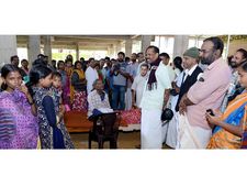 വയനാട്ടില്‍ ദുരിതാശ്വാസ ക്യാംപുകളില്‍ കഴിയുന്നത് 30186 പേര്‍: അണക്കെട്ടുകളുടെ ഷട്ടറുകള്‍ താഴ്ത്തി
