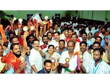 പ്രളയക്കെടുതിയില്‍ കേരളത്തിന്റെ സൈന്യമായി മാറിയ  മലബാറിലെ കടലിന്റെ മക്കള്‍ക്ക് സര്‍ക്കാരിന്റെ ആദരം