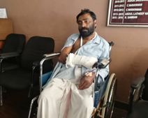 വ്യാജകളവ് കേസ് ആരോപിച്ച് ഹൃദ്രോഗിയെ മര്‍ദിച്ച് കയ്യൊടിച്ചു: പോലീസിനെതിരെ വ്യാപാരി