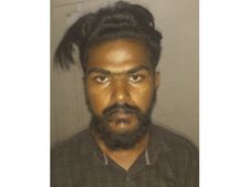 എറണാകുളം നഗരത്തിൽ ലഹരി സ്റ്റാംപുകളും ഹാഷിഷ് ഓയിലുമായി യുവാവ് അറസ്റ്റിൽ