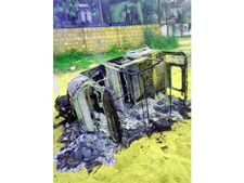  ഓട്ടോ ട്രിപ്പ് പോകാന്‍ വിസമ്മതിച്ച ഓട്ടോ ഡ്രൈവറുടെ കൊലപ്പെടുത്തിയ കേസ്; പ്രതിയെ സഹായിച്ച യുവാവിന്റെ ഓട്ടോക്ക് തീയിട്ടു!!