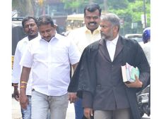 ഇന്നലെ ജാമ്യം; ഇന്നു മുതൽ പത്ത് ദിവസം റിമാൻഡ്, വിശദീകരണം ഇപ്പോൾ വേണ്ടെന്ന് ജഡ്ജി