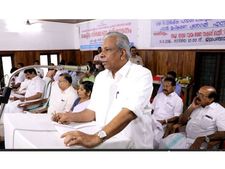 തദ്ദേശസ്ഥാപനങ്ങളുടെ പദ്ധതികളെ  നവകേരള നിര്‍മിതിക്കുതകുന്നവയാക്കി മാറ്റണം: മന്ത്രി എ.സി മൊയ്തീന്‍!!!
